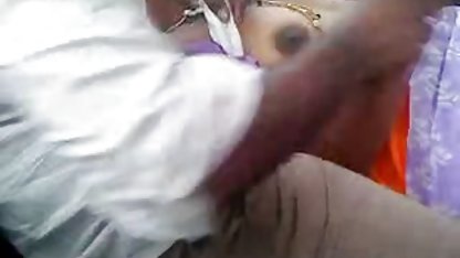 Saya mengundang teman ke download video perselingkuhan jepang pesta kolam renang