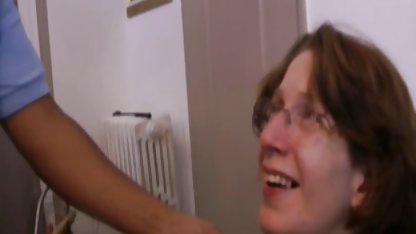 Emily PHO saya untuk posting saya silahkan kirim e-mail download video bokep mom jepang